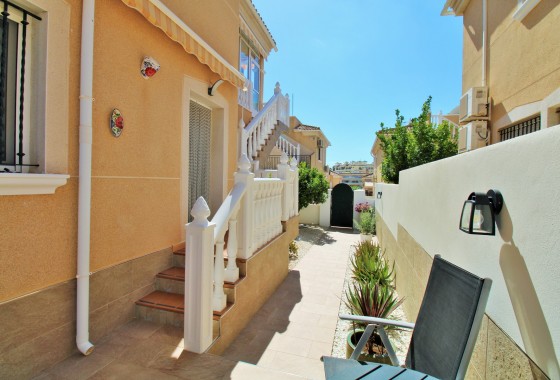 Resale - Detached Villa - Villamartin