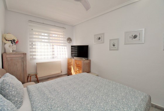 Resale - Detached Villa - Villamartin