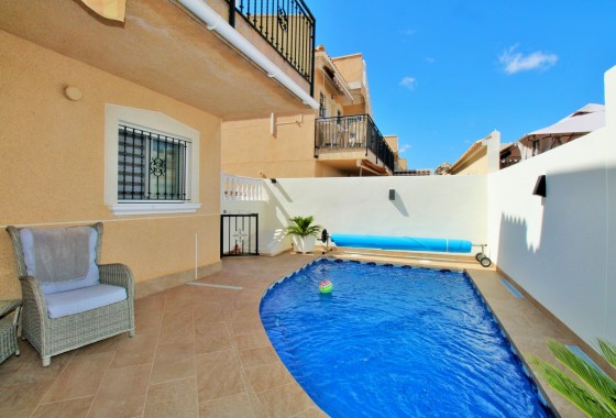 Resale - Detached Villa - Villamartin