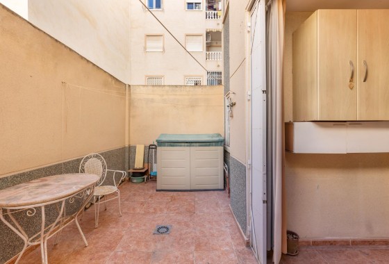 Segunda Mano - Apartamento - Torrevieja - Estacion de autobuses