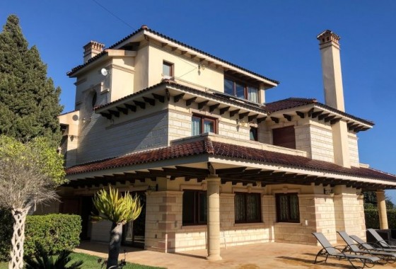 Segunda Mano - Chalet - Orihuela Costa