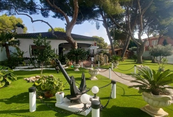 Revente - Villa - Orihuela Costa