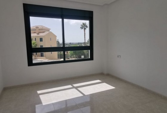 Resale - Apartment - Orihuela Costa