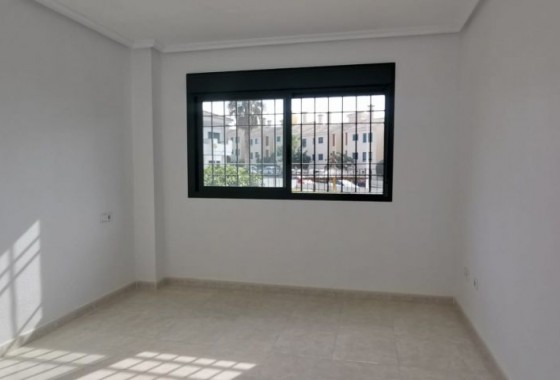 Resale - Apartment - Orihuela Costa