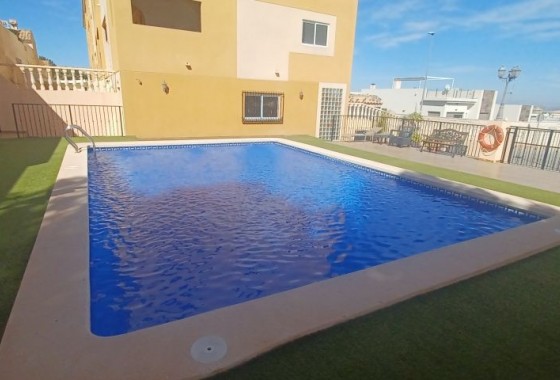 Resale - Apartment - Orihuela Costa