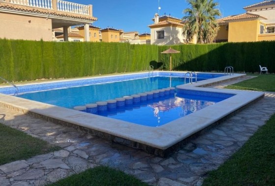 Resale - Detached Villa - Orihuela Costa