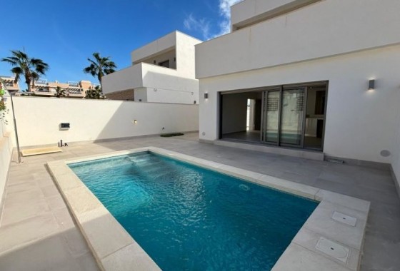 Revente - Villa - Orihuela Costa