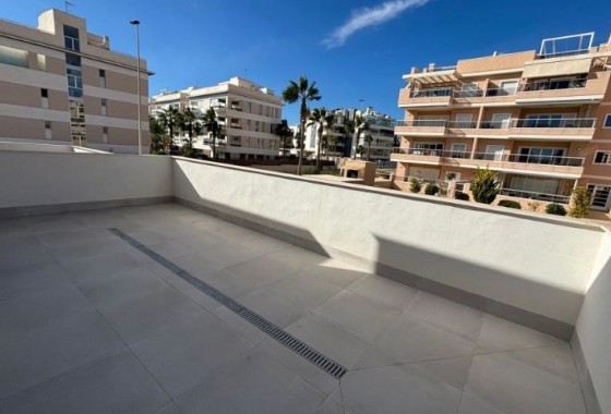 Revente - Villa - Orihuela Costa