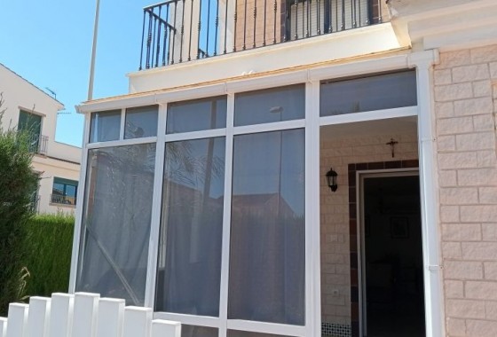 Revente - Villa - Pilar de la Horadada