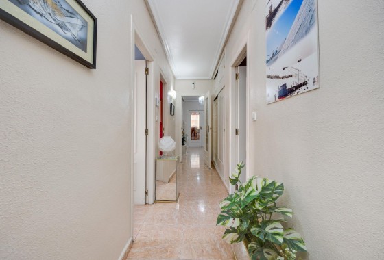 Revente - Appartement - Torrevieja - Centro - Muelle Pesquero