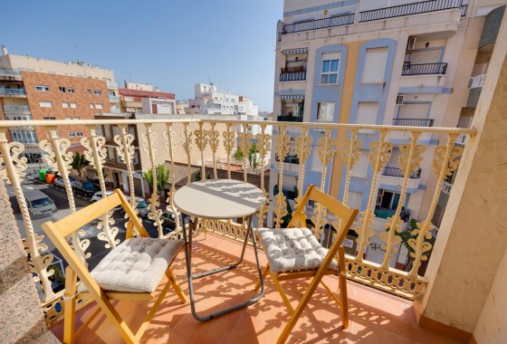 Revente - Appartement - Torrevieja - Centro - Muelle Pesquero