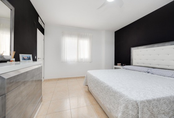Revente - Appartement - Torrevieja - Centro - Muelle Pesquero