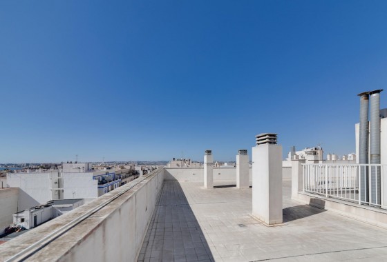 Revente - Appartement - Torrevieja - Centro - Muelle Pesquero
