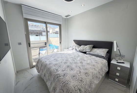 Revente - Villa - Villamartin