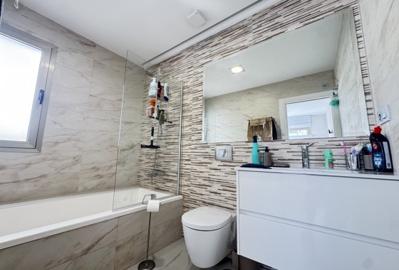 Revente - Villa - Villamartin