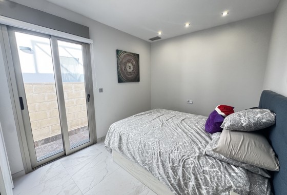 Revente - Villa - Villamartin