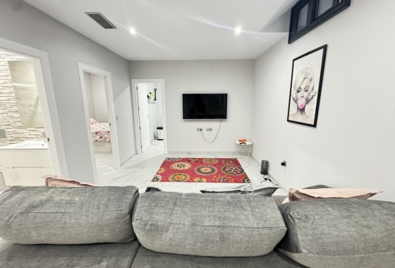 Revente - Villa - Villamartin