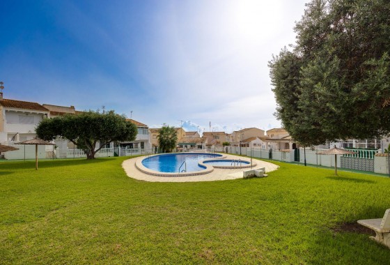 Resale - Chalets Pareados - Orihuela Costa - La Florida