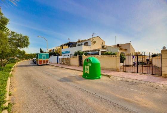 Resale - Chalets Pareados - Orihuela Costa - La Florida