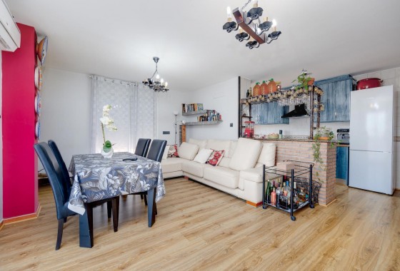 Segunda Mano - Apartamento - Pilar de la Horadada