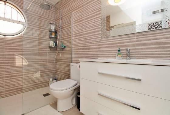 Revente - Maison de ville - Villamartin