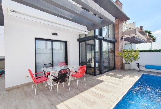 Revente - Villa - Orihuela Costa - Lomas de Cabo Roig