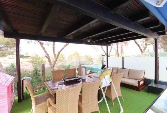 Revente - Villa - Orihuela Costa - Montezenia