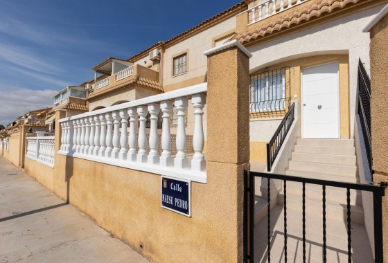Location à long terme - Bungalow - Torrevieja - Zona los Frutales