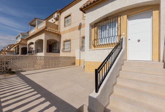 Location à long terme - Bungalow - Torrevieja - Zona los Frutales
