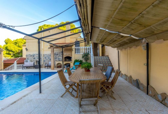 Revente - Villa - Torrevieja - Los balcones