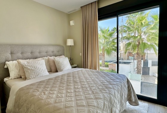 Segunda Mano - Chalet - Orihuela Costa - Lomas de Cabo Roig