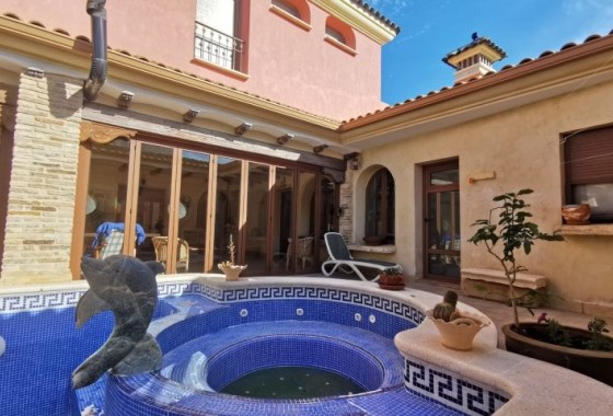 Revente - Villa - Orihuela Costa - Orihuela