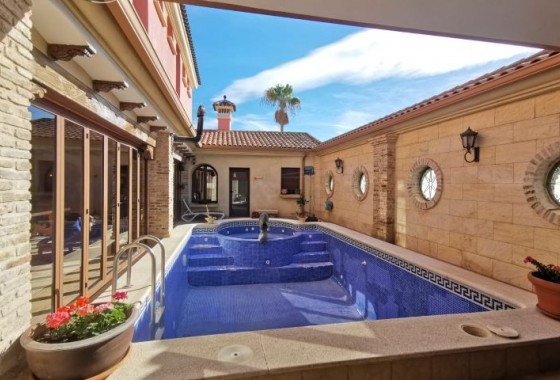 Revente - Villa - Orihuela Costa - Orihuela