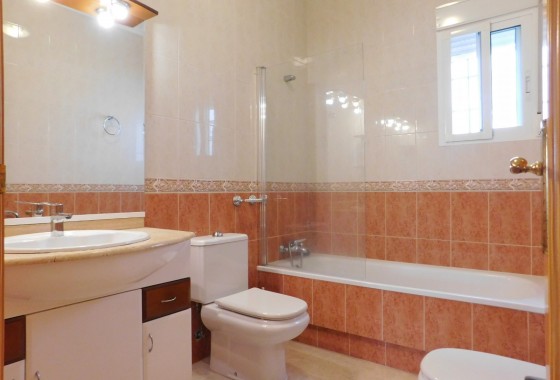 Revente - Villa - Bigastro