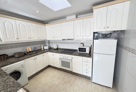 Resale - Detached Villa - Villamartin