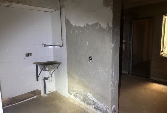 Revente - Commerce / Local - Jacarilla