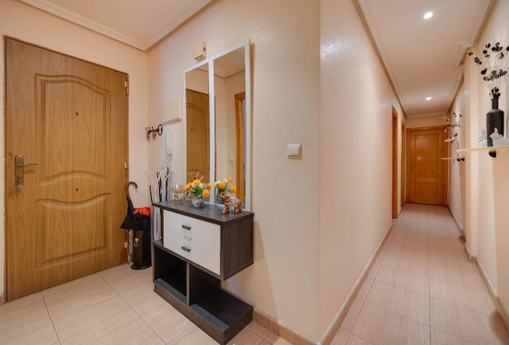 Revente - Appartement - Torrevieja - Centro