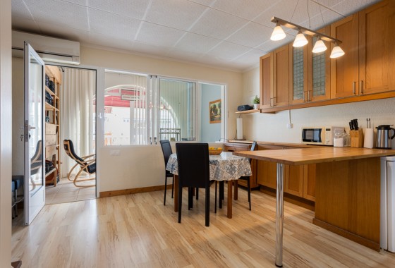 Segunda Mano - Terraced house / Townhouse - Torrevieja - La Siesta