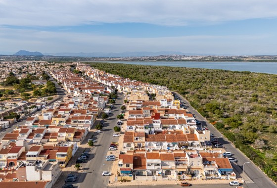 Segunda Mano - Terraced house / Townhouse - Torrevieja - La Siesta