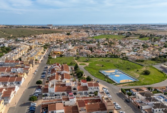 Segunda Mano - Terraced house / Townhouse - Torrevieja - La Siesta