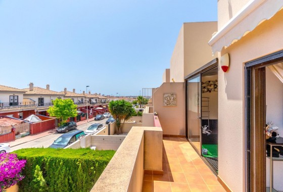 Revente - Terraced house / Townhouse - Torrevieja - Aguas nuevas 1