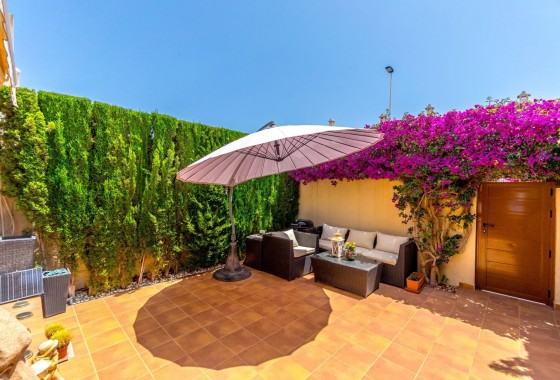 Revente - Terraced house / Townhouse - Torrevieja - Aguas nuevas 1