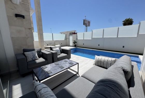 Revente - Villa - Orihuela Costa - Lomas de Cabo Roig