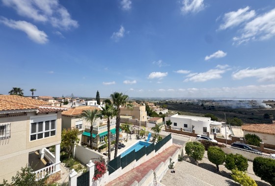 Resale - Detached Villa - San Miguel de Salinas