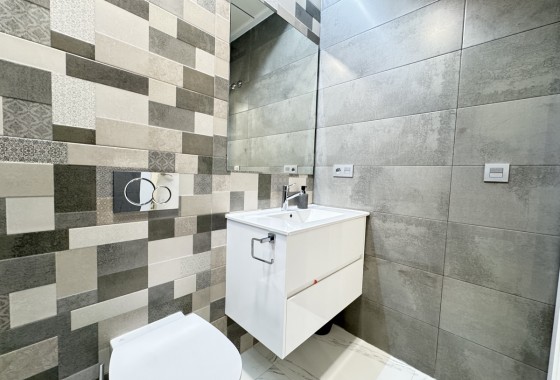 Resale - Detached Villa - Villamartin