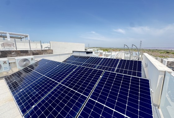 Resale - Detached Villa - Villamartin