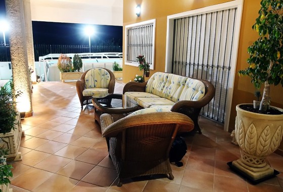 Resale - finca - Orihuela Costa - Orihuela