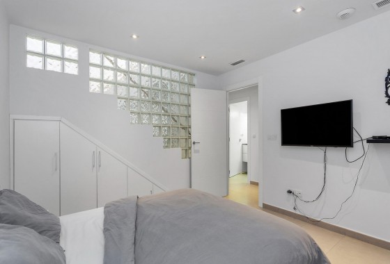 Segunda Mano - Chalet - Torrevieja - Sector 25