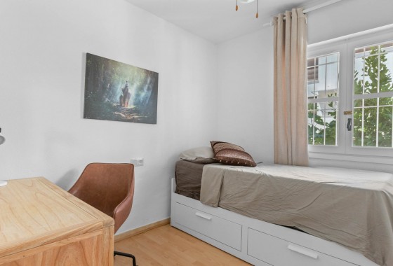 Segunda Mano - Bungalow - Torrevieja - Lago jardin