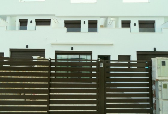 Nouvelle construction - Maison de ville - Pilar de la Horadada - El Pilar de la Horadada